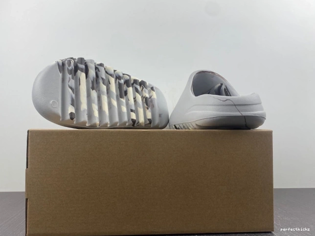 Yeezy GZ5553 Adidas Slide 0713
